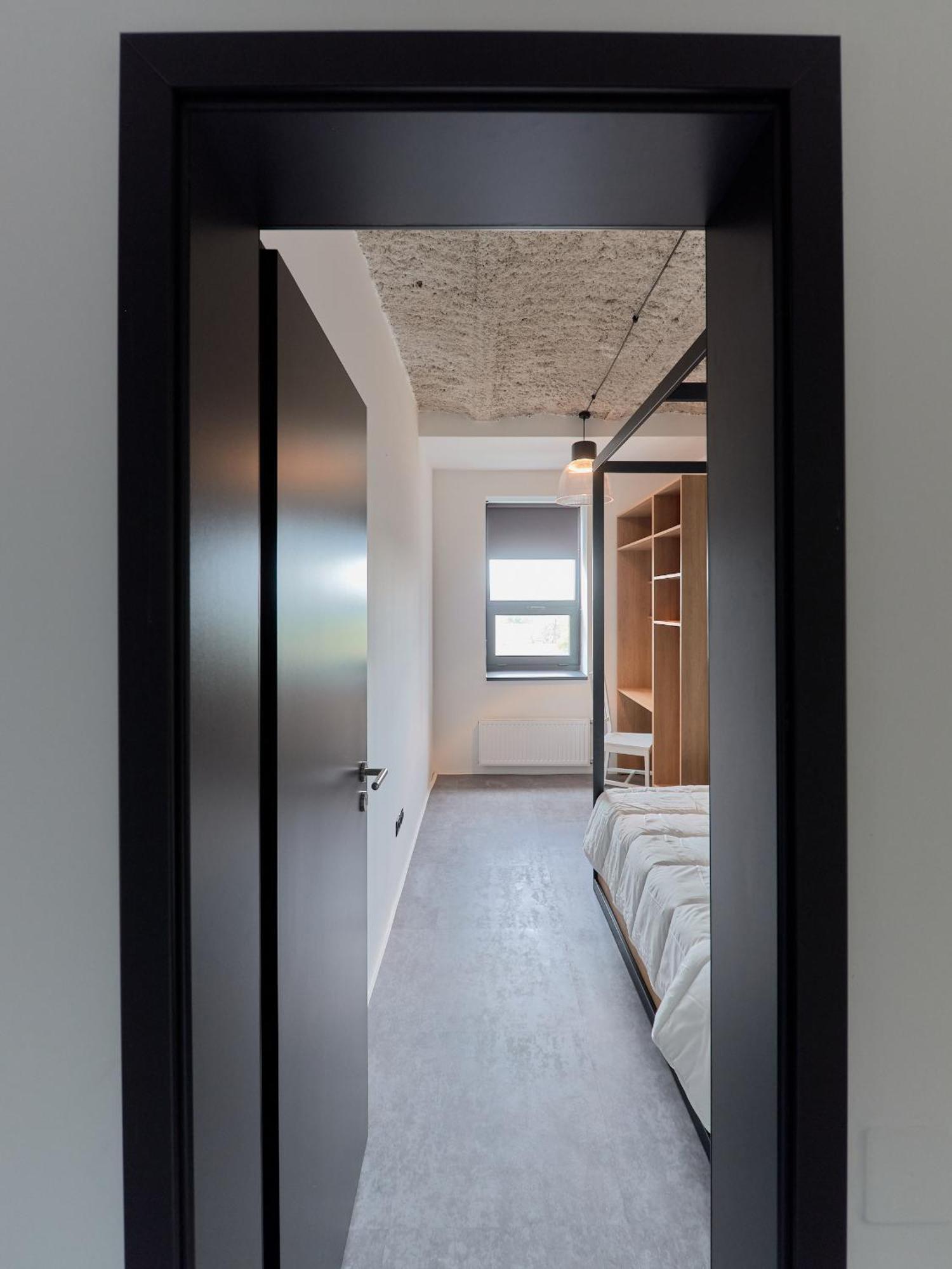 Aparthotel In *
